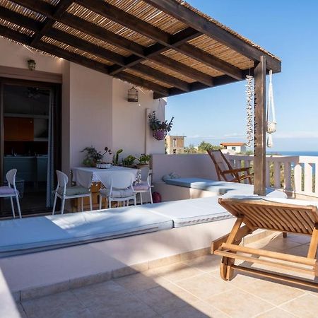 Modern Villas With Gardens And Stunning Views Ligaria  Buitenkant foto