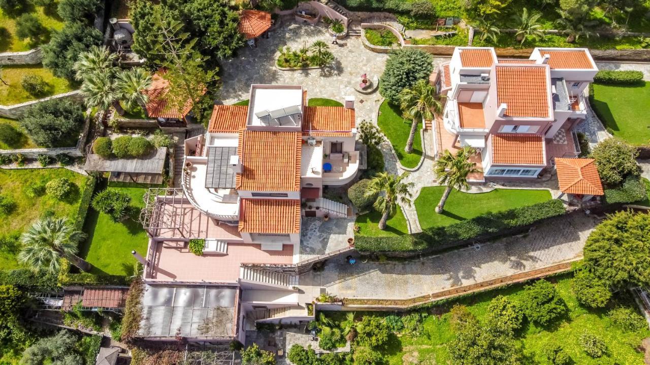 Modern Villas With Gardens And Stunning Views Ligaria  Buitenkant foto