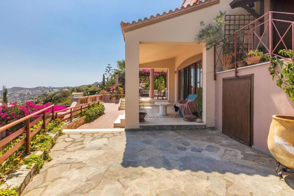 Modern Villas With Gardens And Stunning Views Ligaria  Buitenkant foto