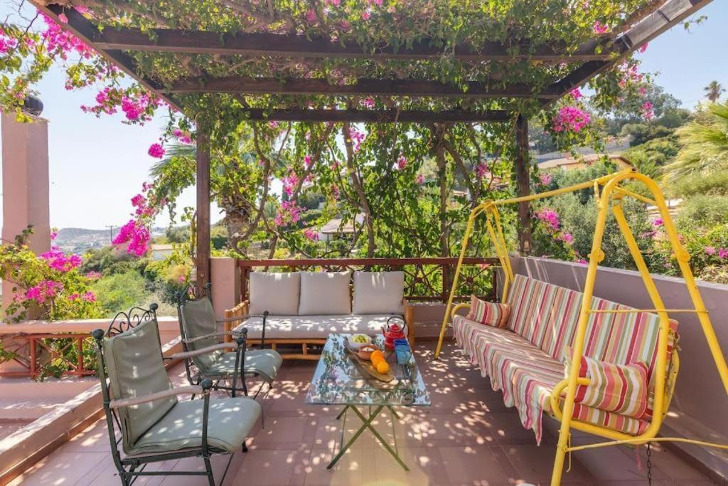 Modern Villas With Gardens And Stunning Views Ligaria  Buitenkant foto