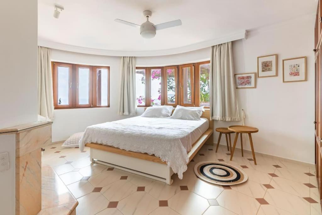 Modern Villas With Gardens And Stunning Views Ligaria  Buitenkant foto
