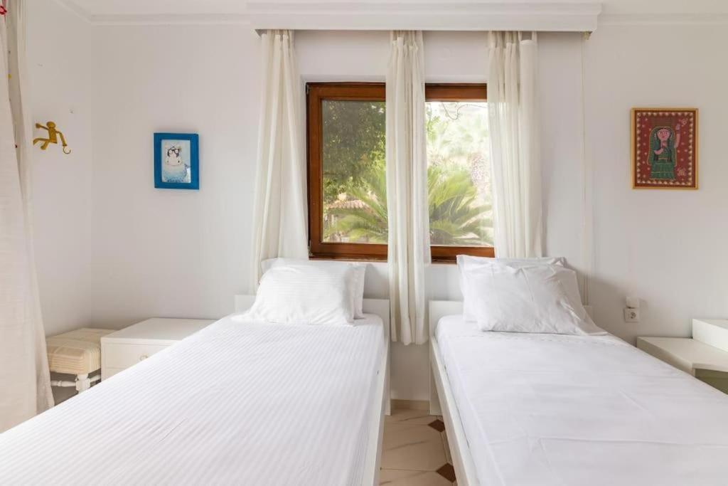 Modern Villas With Gardens And Stunning Views Ligaria  Buitenkant foto